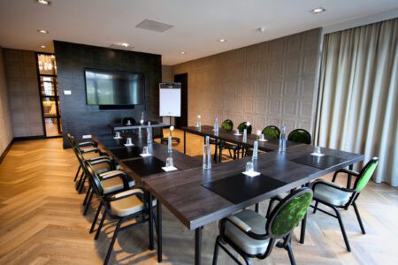 Hotel Akersloot ENG